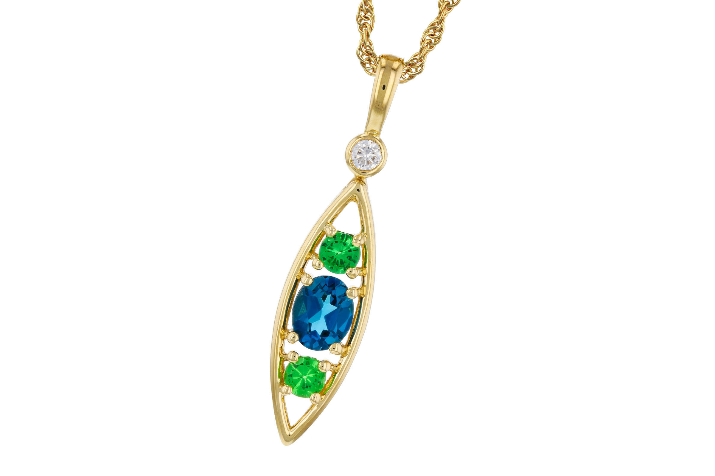 C303-47316: NECKLACE .54 SEMI-PREC (LBT & GR.GT) .58 TGW