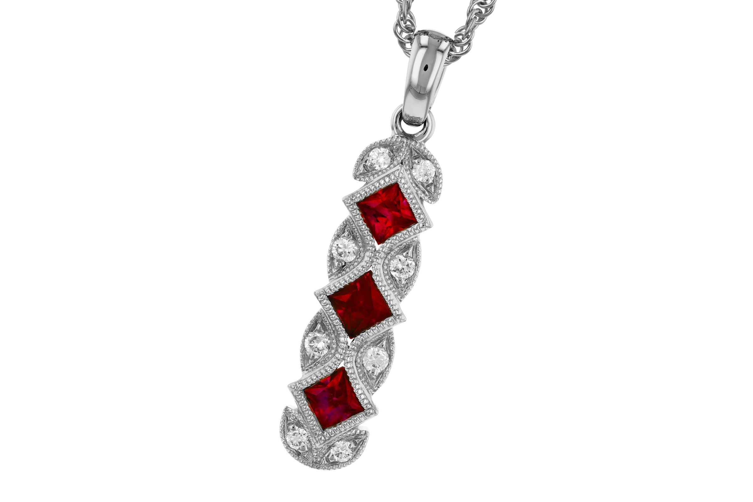 E303-46406: NECKLACE .55 TW RUBY .64 TGW