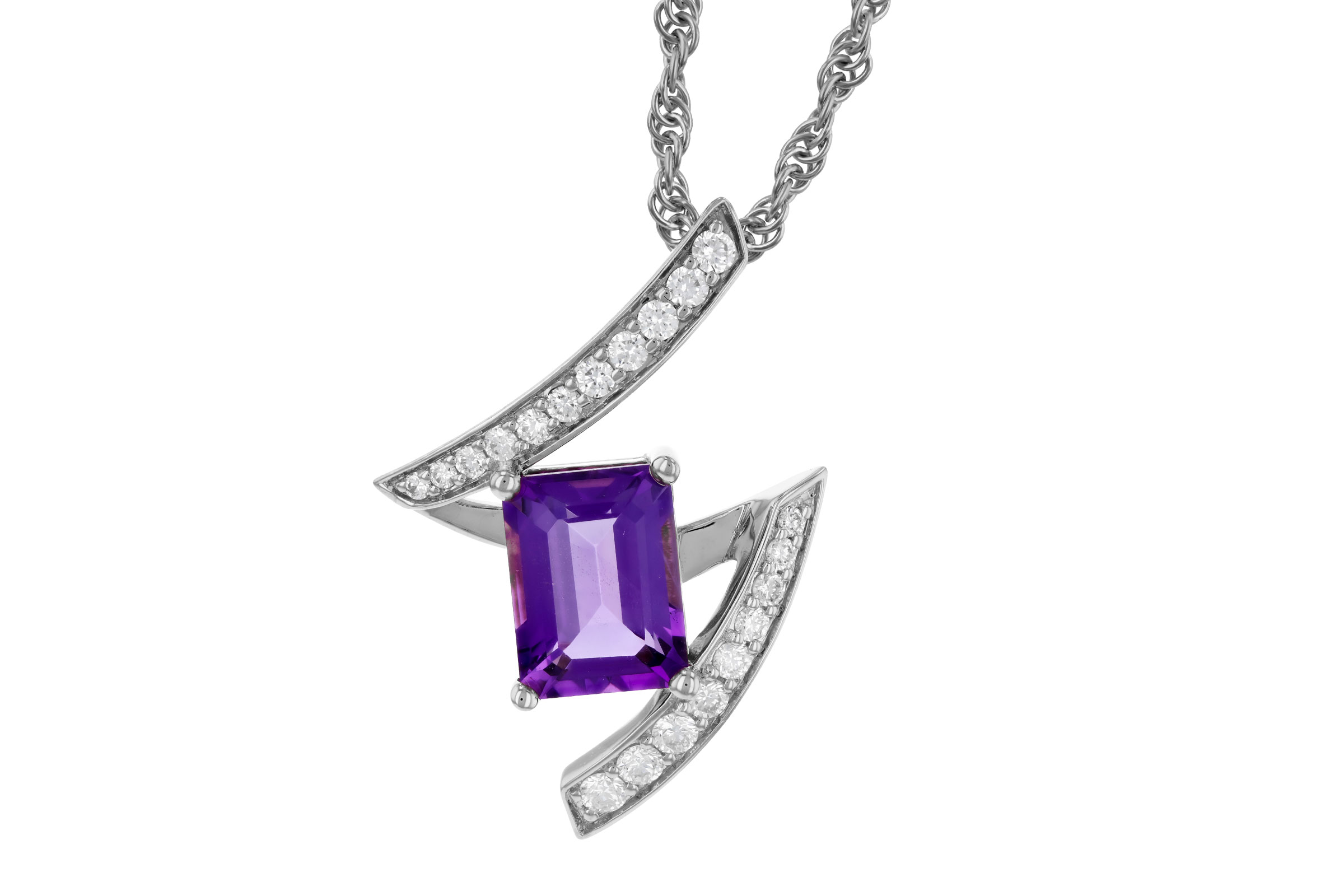 E303-48243: NECKLACE 1.36 AMETHYST 1.56 TGW (8x6MM AMY)