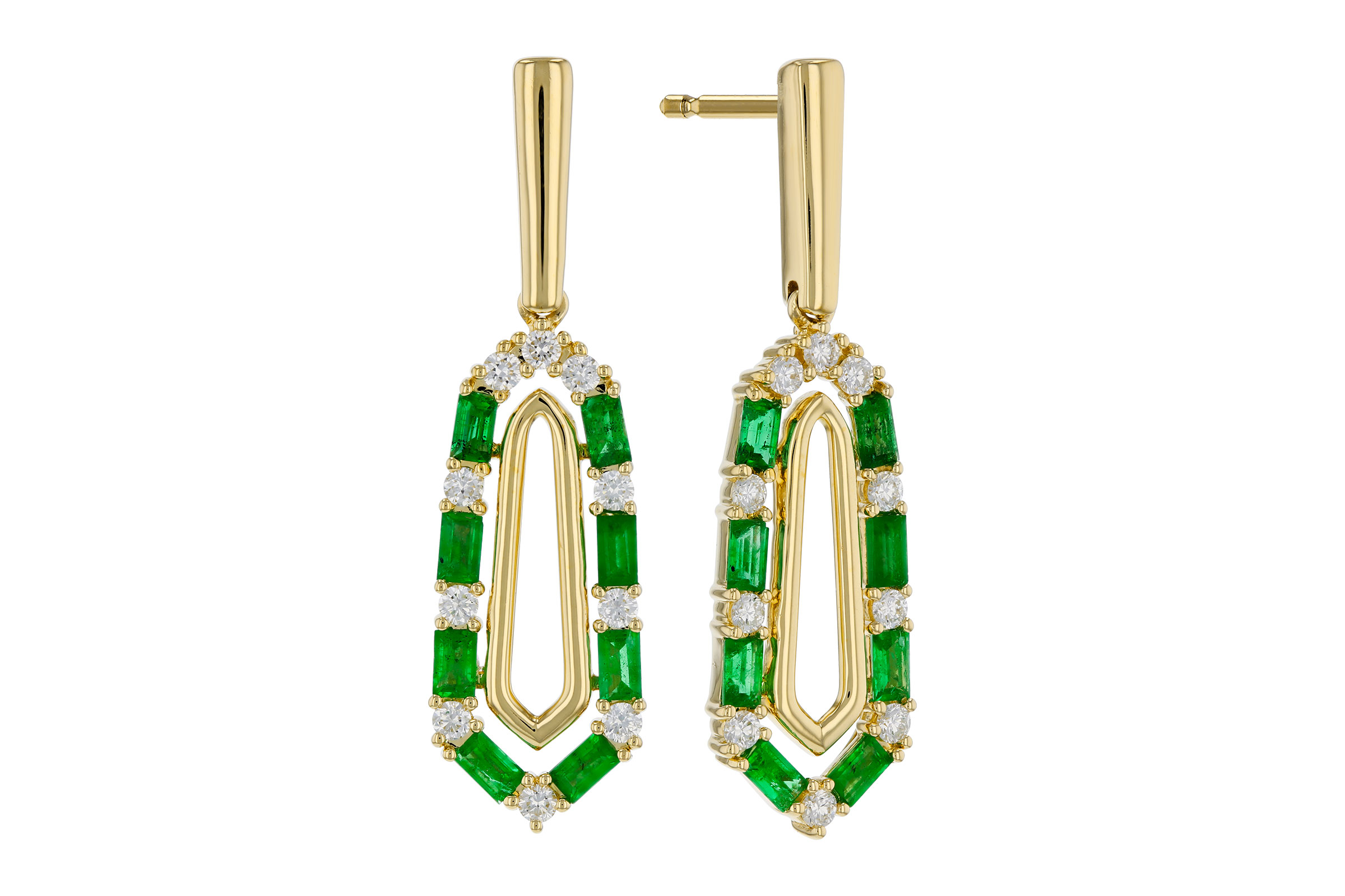 F303-48234: EARR .74 TW EMERALD 1.02 TGW