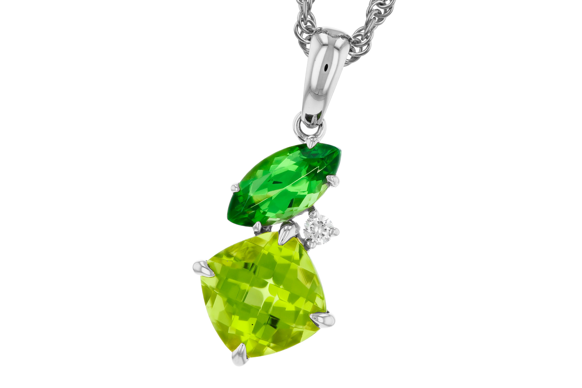 G303-48206: NECKLACE 1.97 TW SEMI-PREC (PER,TSAV) 2.00 TGW