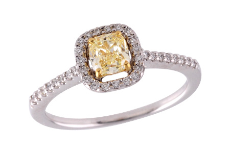 M215-30960: LDR .52 LGT FANCY YELL DIA .66 TW (EGL D14022404)