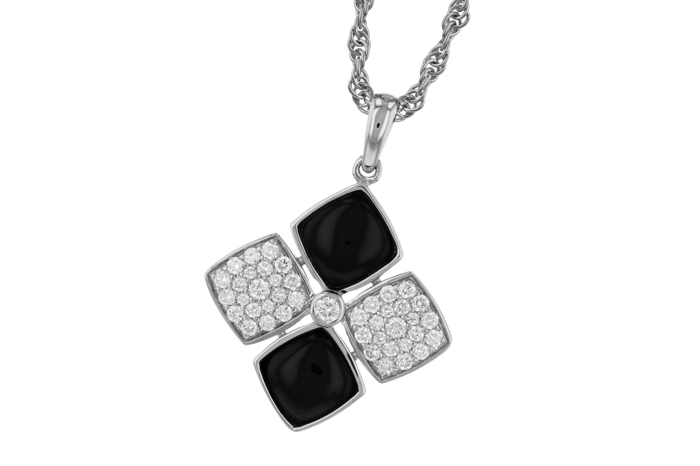 M303-46442: NECKLACE 1.23 TW ONYX 1.50 TGW